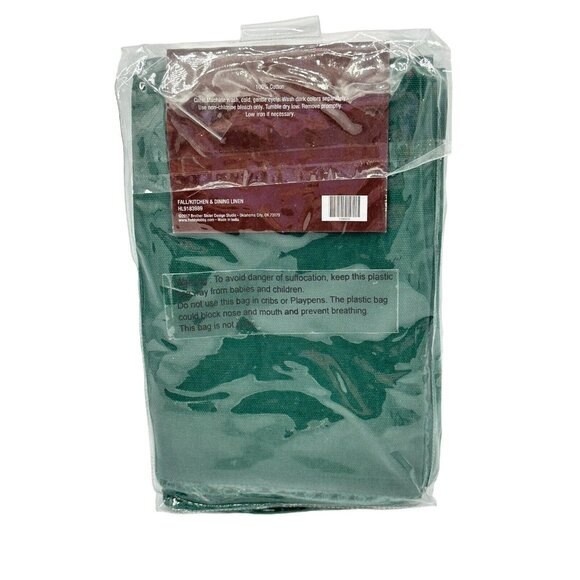 New! Set 4 Cloth Napkins Table Crocheted detail‎ Fall - Picture 2 of 3